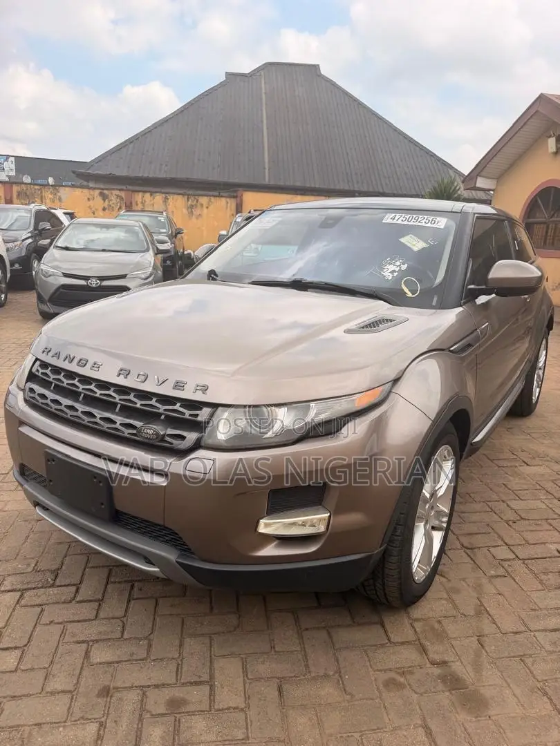 Land Rover Range Rover Vogue 2015 Brown