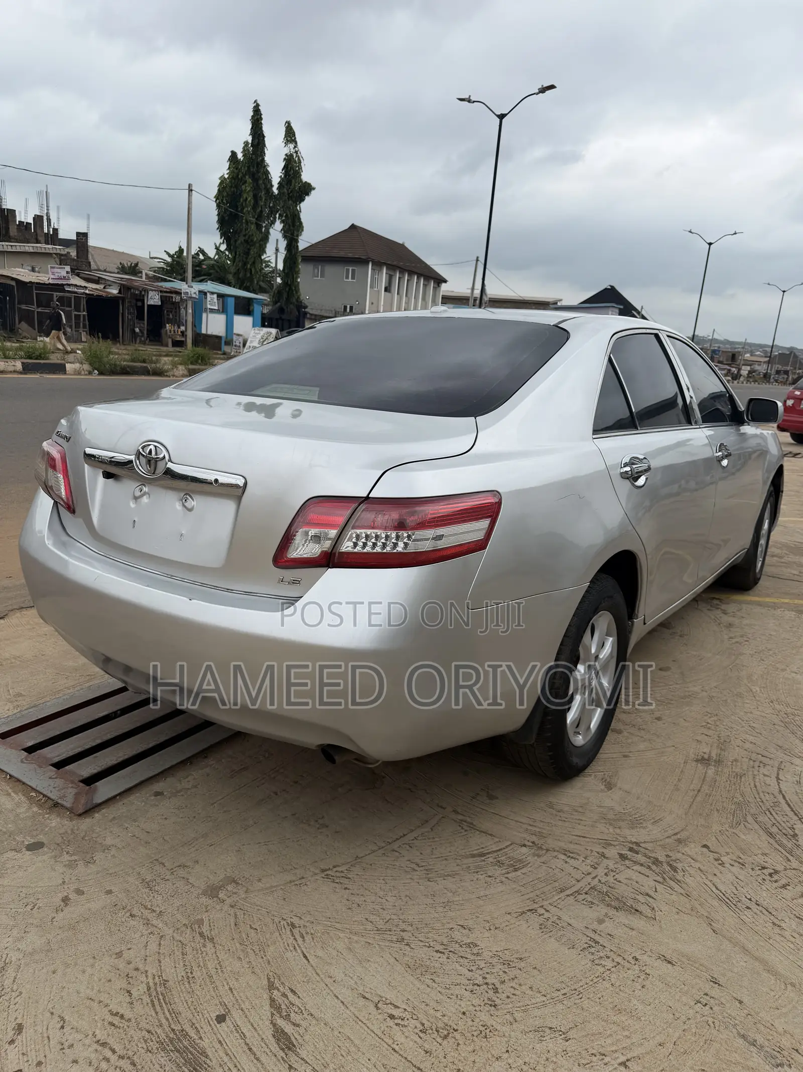 Toyota Camry 2011 Silver