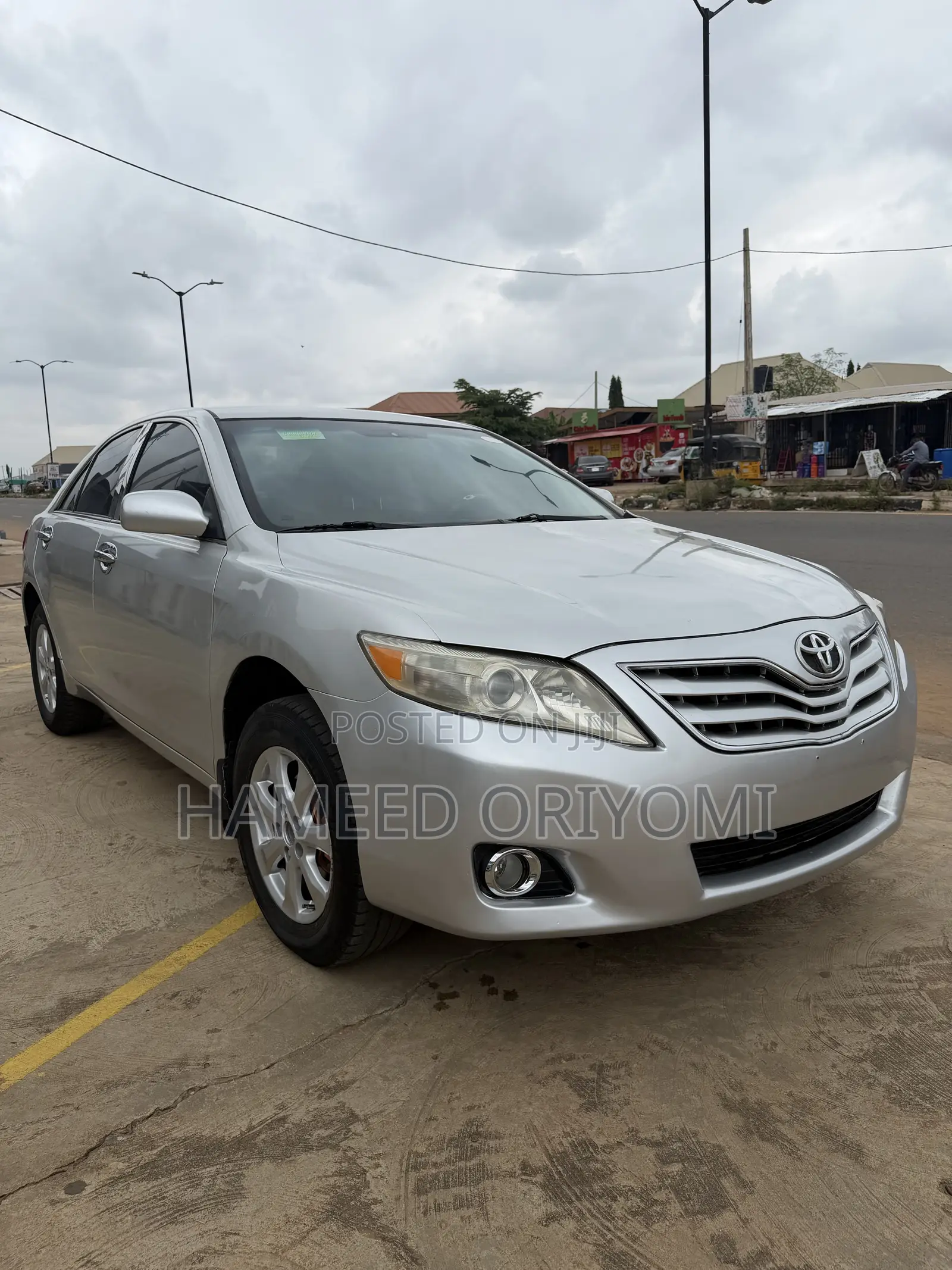 Toyota Camry 2011 Silver