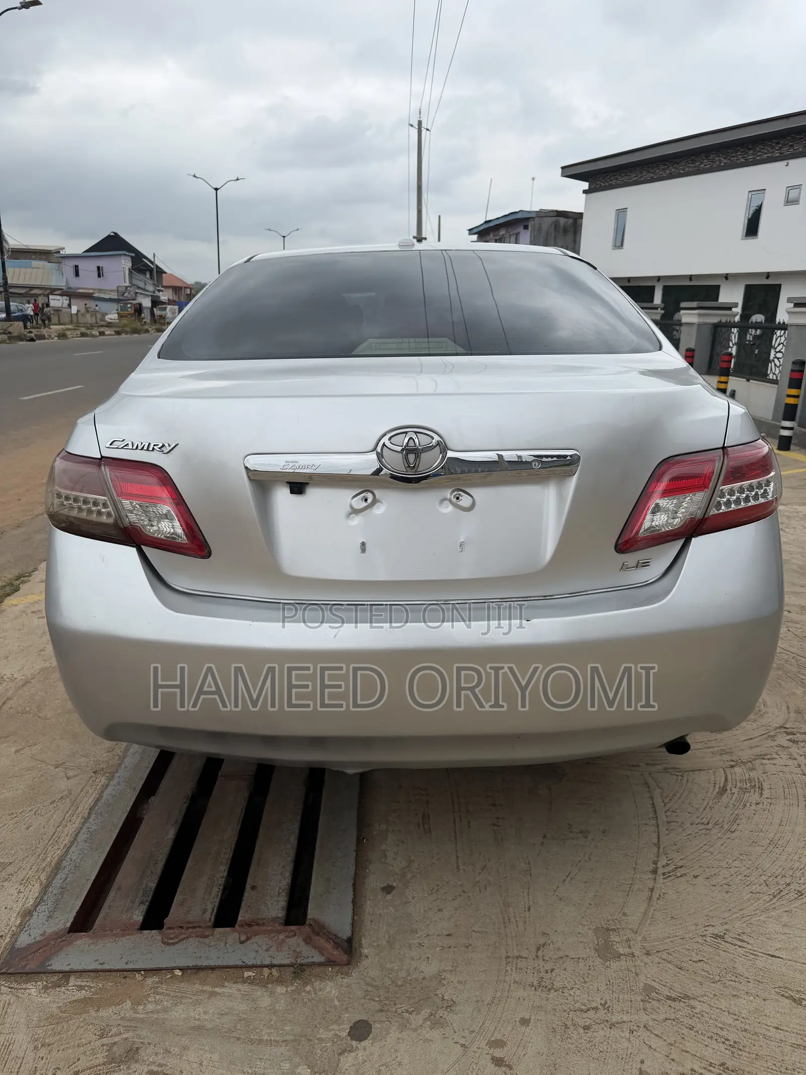 Toyota Camry 2011 Silver
