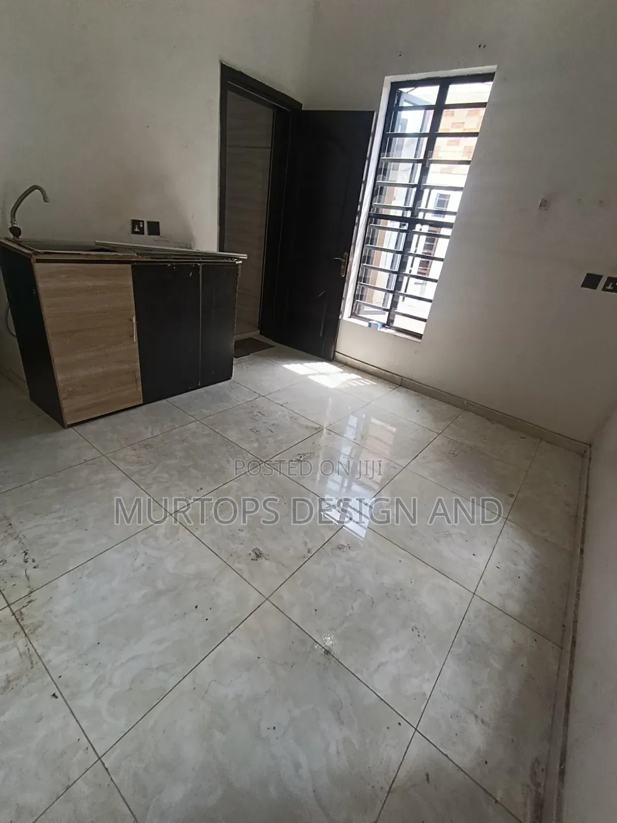 Studio Apartment in Chevy View Estate, Chevron for rent