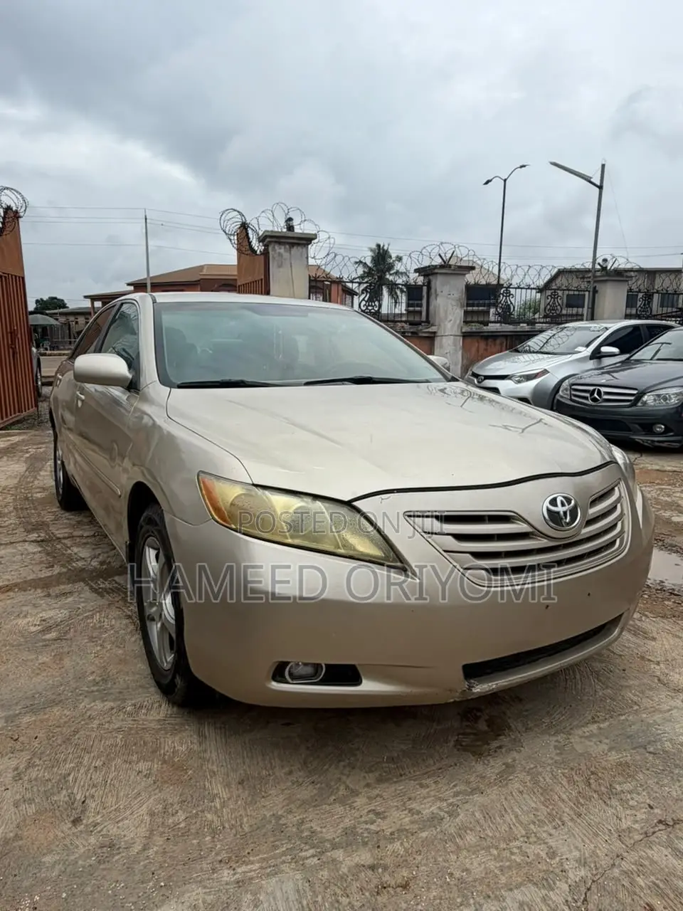 Toyota Camry 2008 Gold