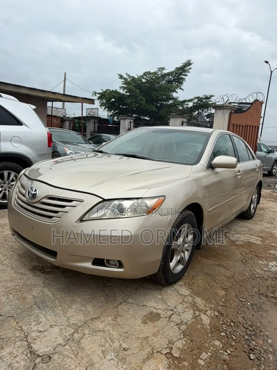 Toyota Camry 2008 Gold
