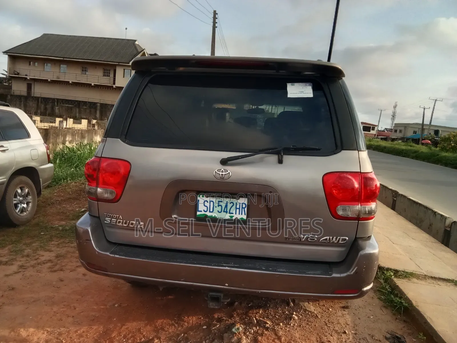 Toyota Sequoia 2001 Gray