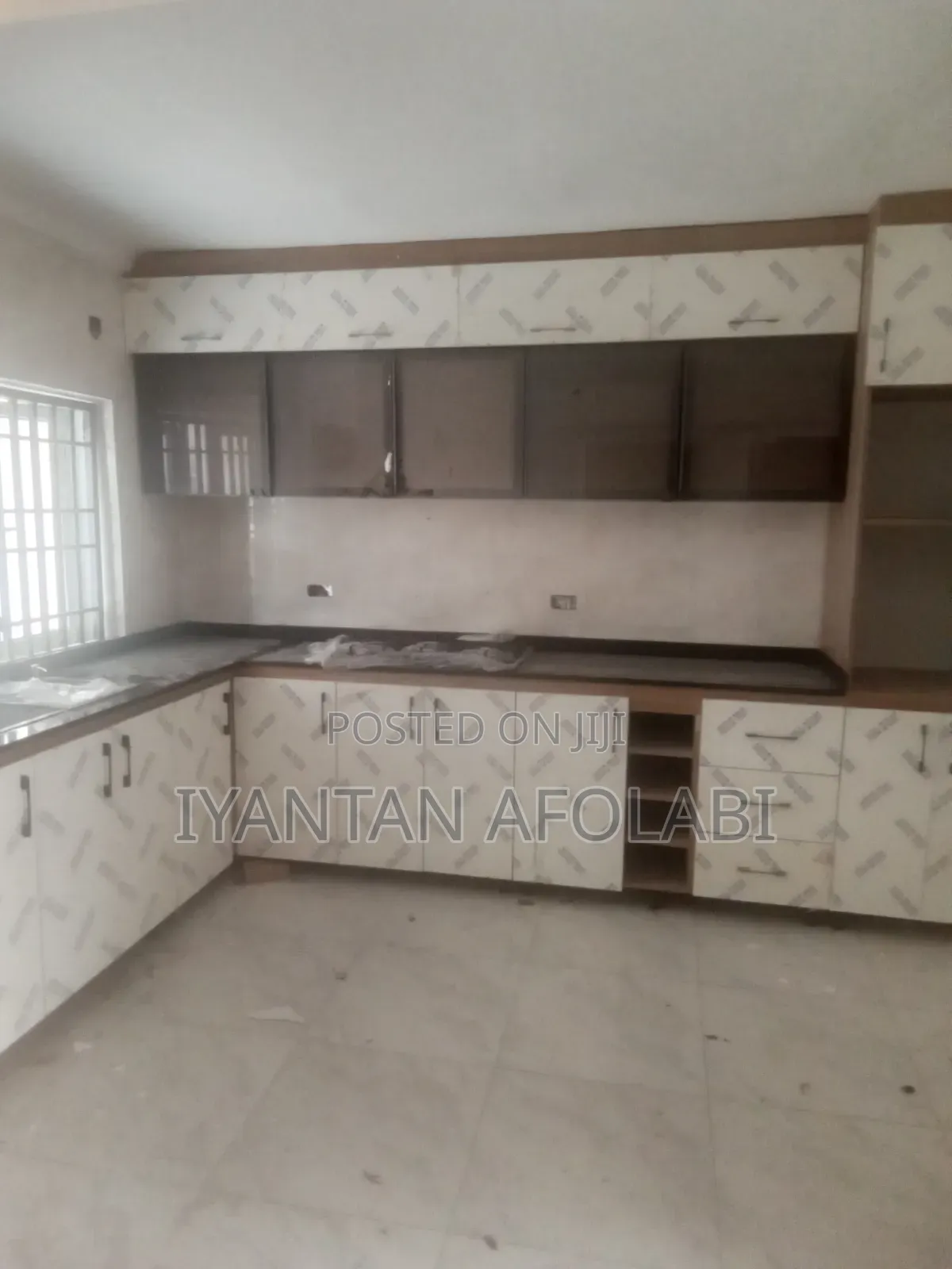 3bdrm Duplex in River Park Estate, FHA for rent