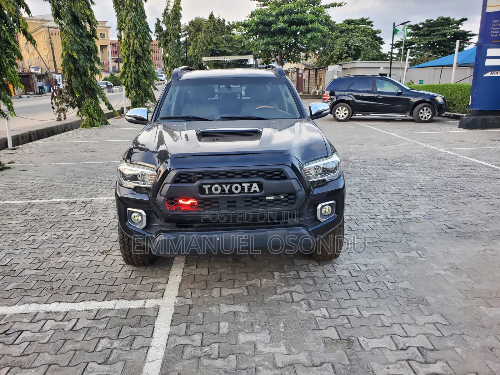 Toyota Tacoma 2006 Black