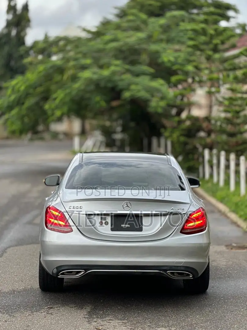 Mercedes-Benz C300 Sport 4Matic Sedan AWD (2.0L 4cyll 7A) 2016 Silver