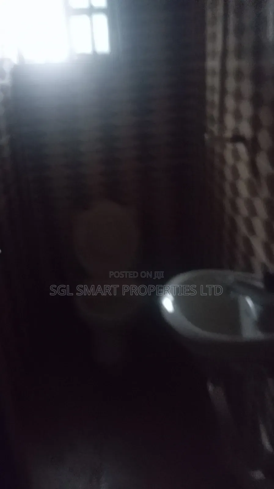3bdrm Apartment in Aguoye Mini Estate, Awka for rent