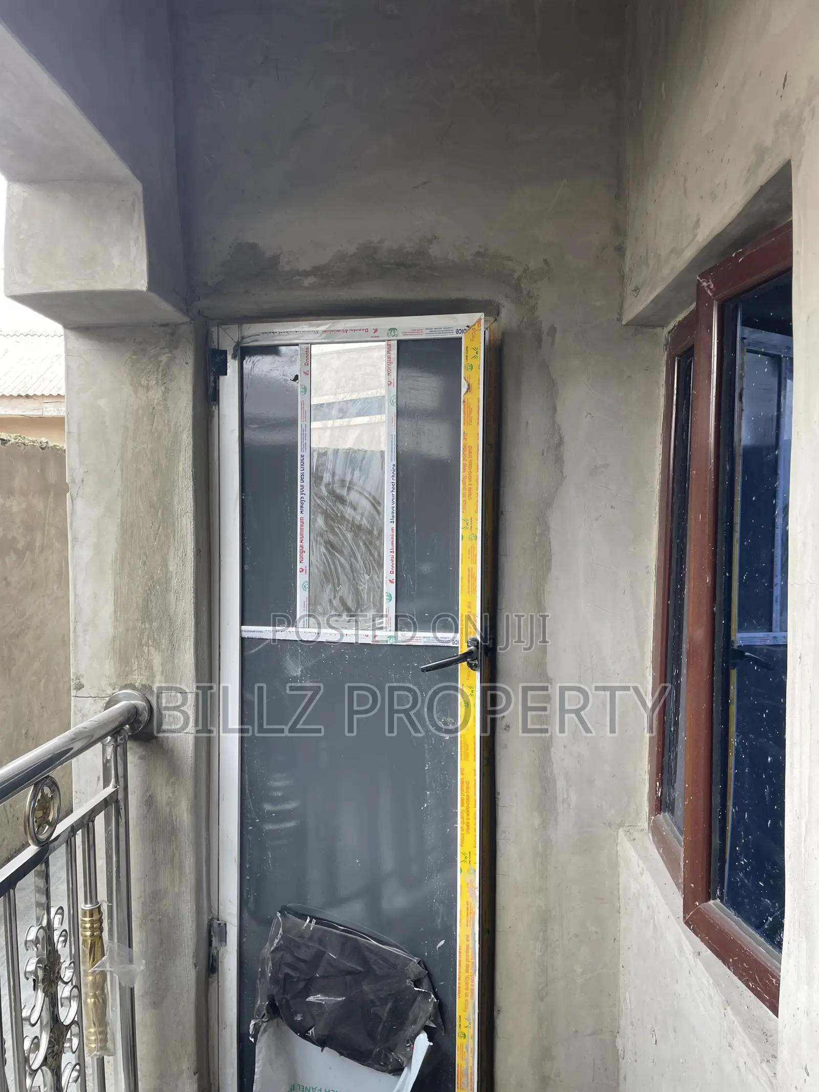 Mini Flat in White House, Abule Egba for rent