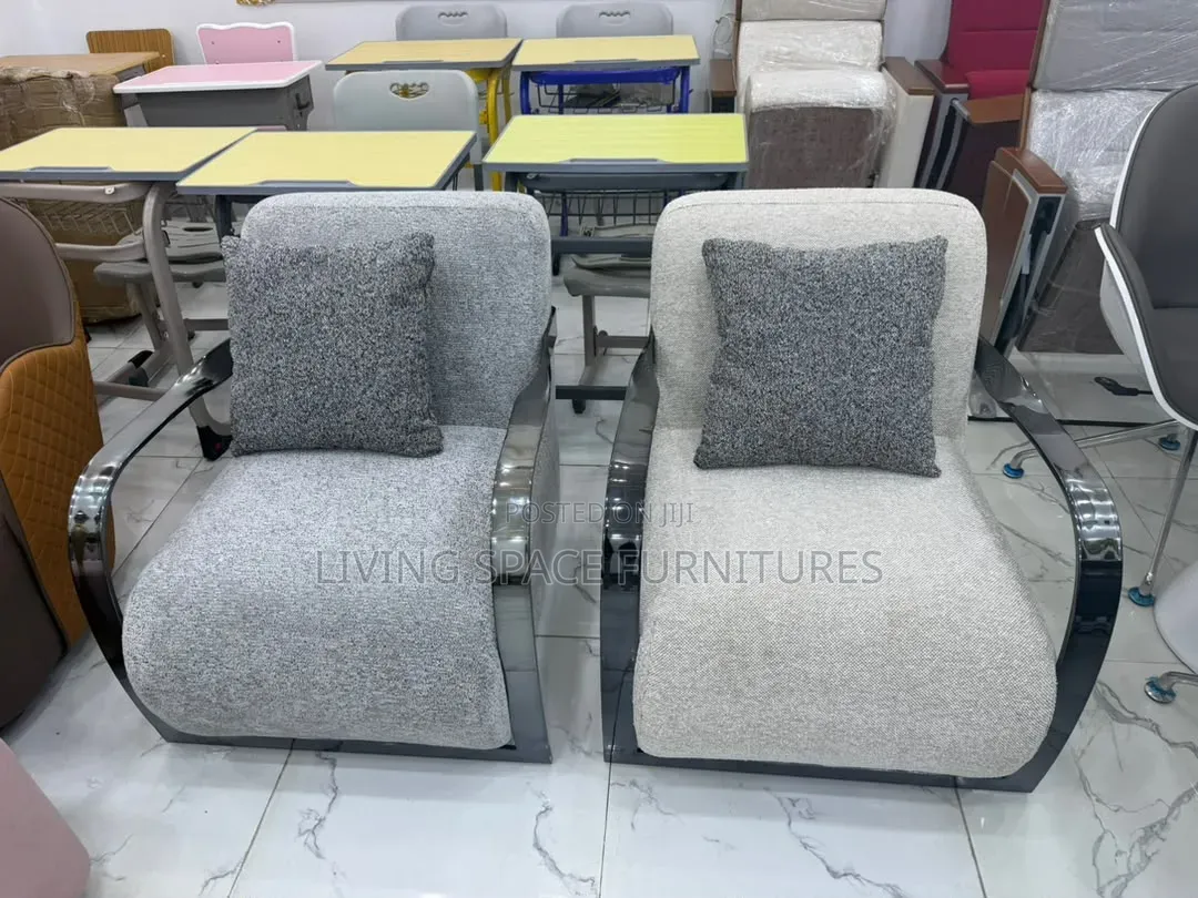 Executive 2 Accent Fabric Chairs With Throw Pillows