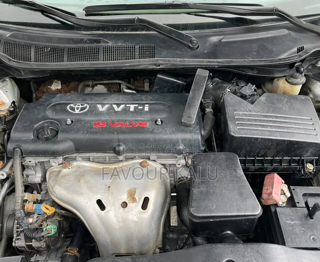 Toyota Camry SE 4dr Sedan (2.5L 4cyl 6AM) 2010 Silver