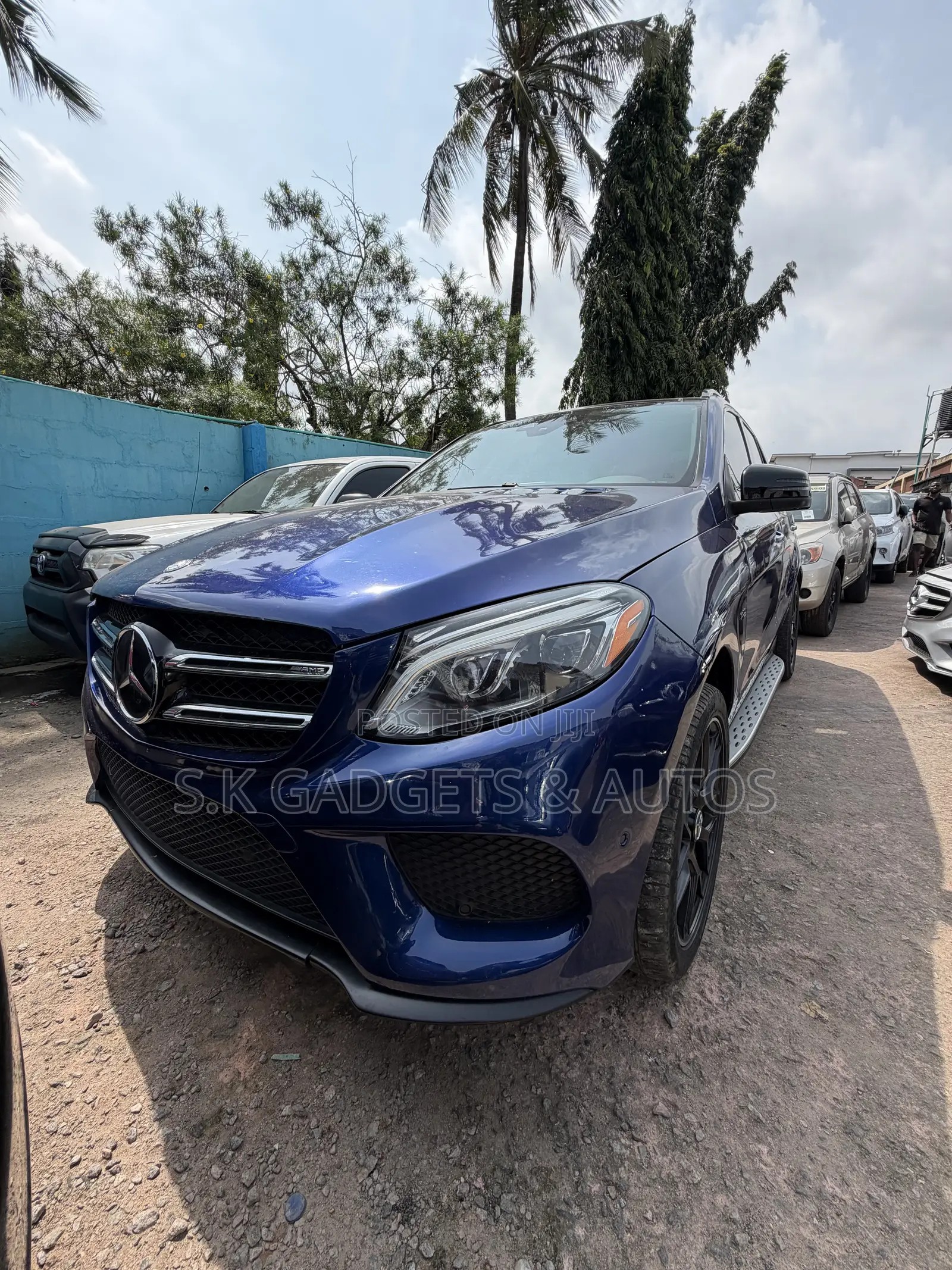 Mercedes-Benz GLE-Class 2018 Blue