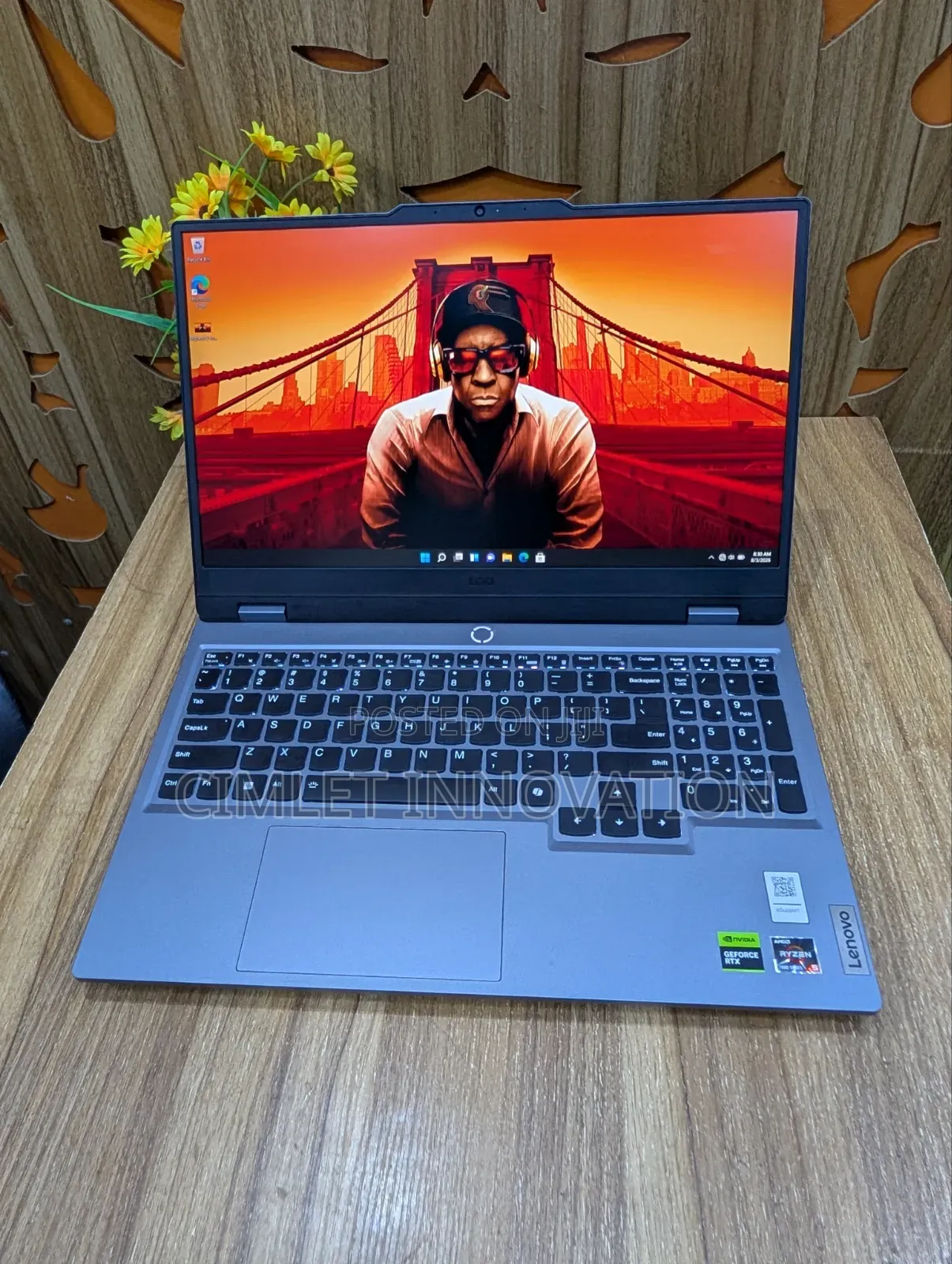 Laptop Lenovo LOQ 15ARP9 16GB AMD Ryzen 5 SSD 1T