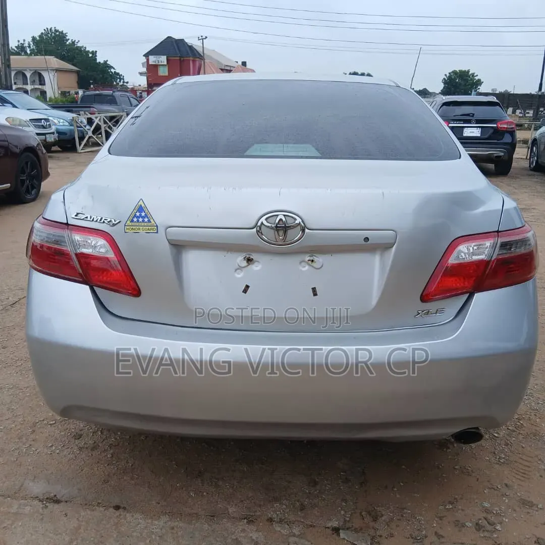 Toyota Camry 2008 Silver