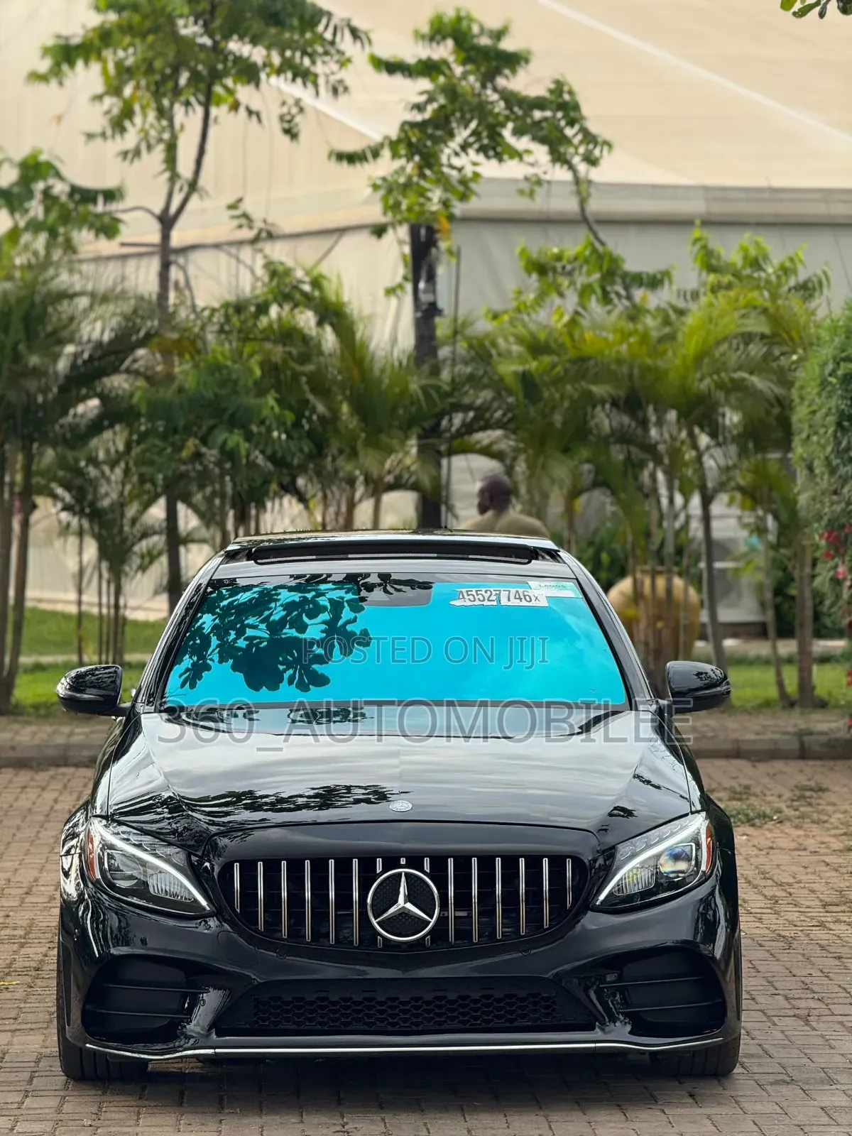 Mercedes-Benz C300 2016 Black