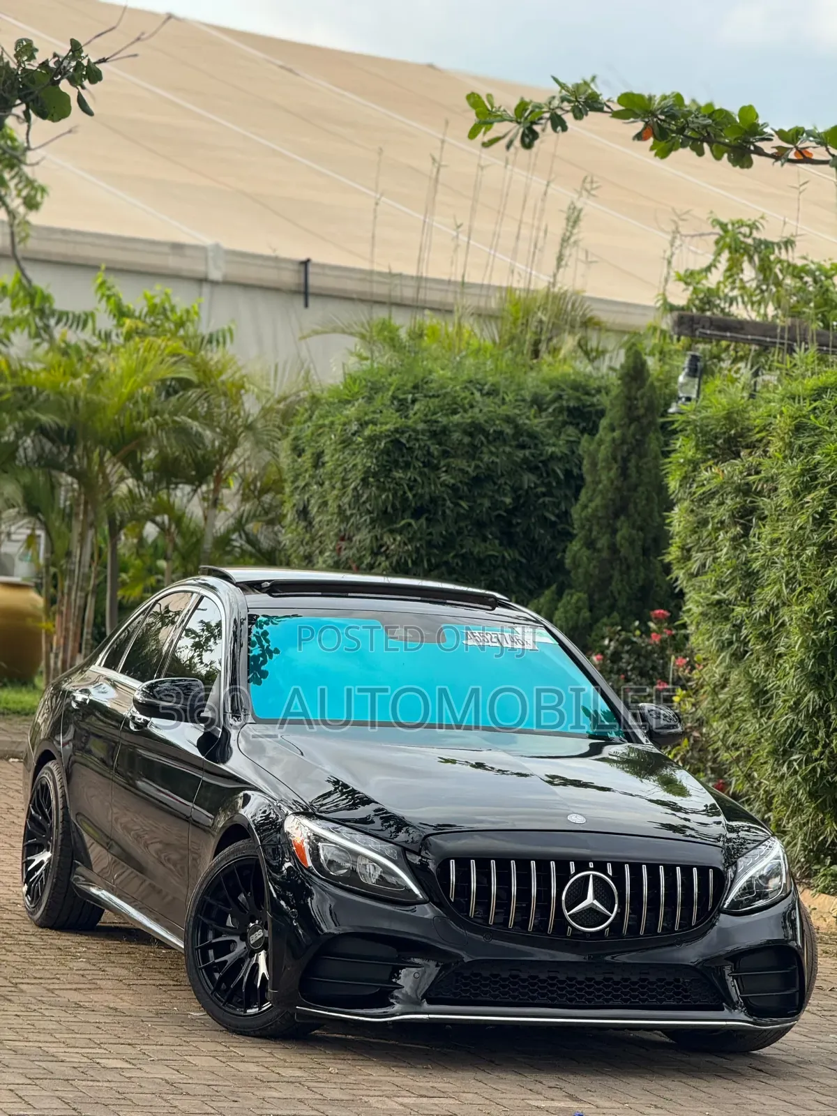 Mercedes-Benz C300 2016 Black