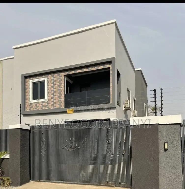 Furnished 4bdrm Duplex in Spotlight Residents, Sabon Lugbe for rent