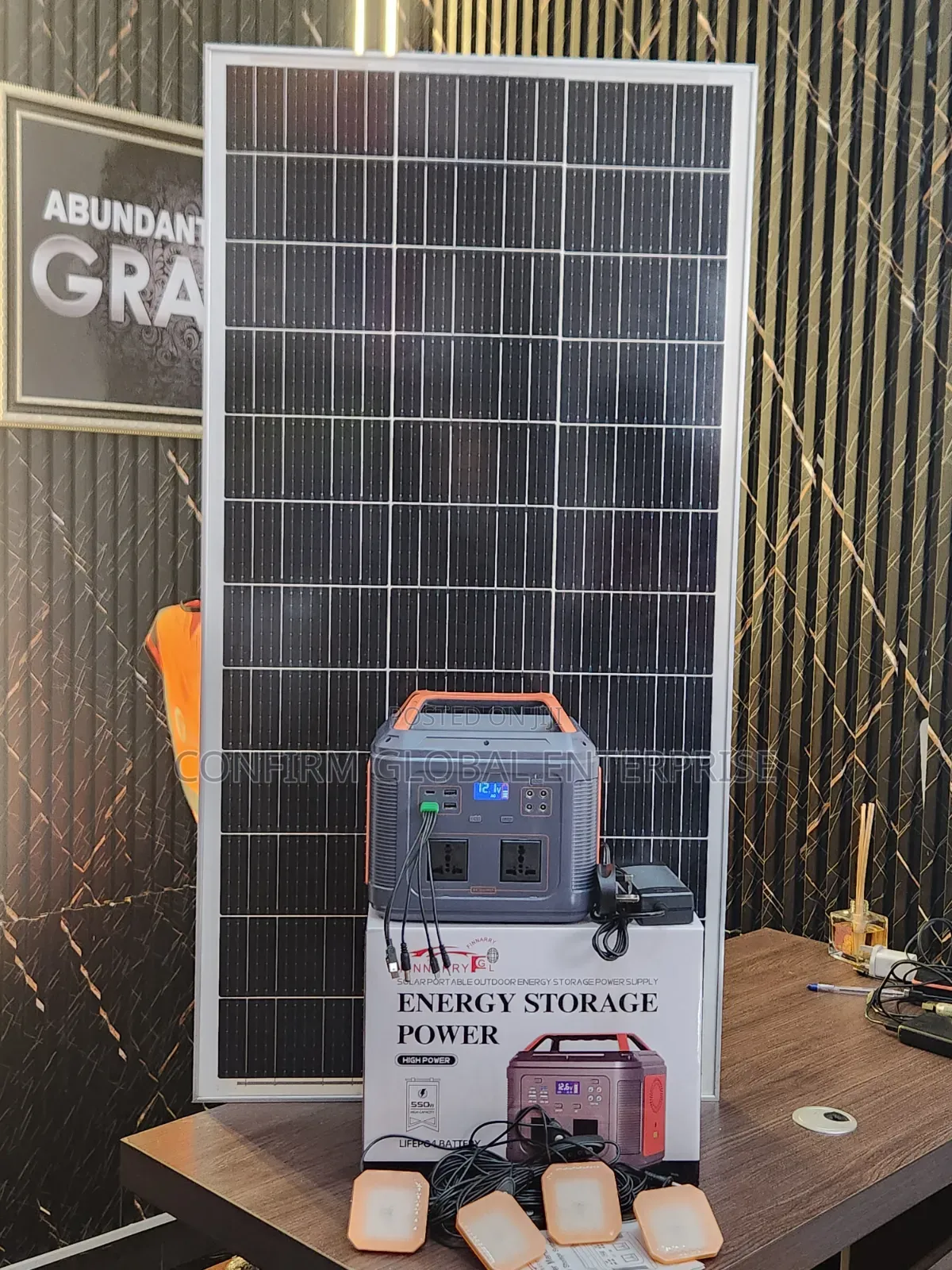 550W High Power Lithium Solar Generator Kit With 150W Panel