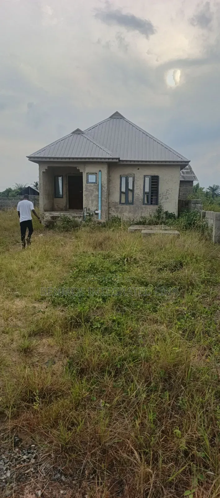 Furnished 3bdrm Bungalow in Maternity Hospital, Ikorodu for sale