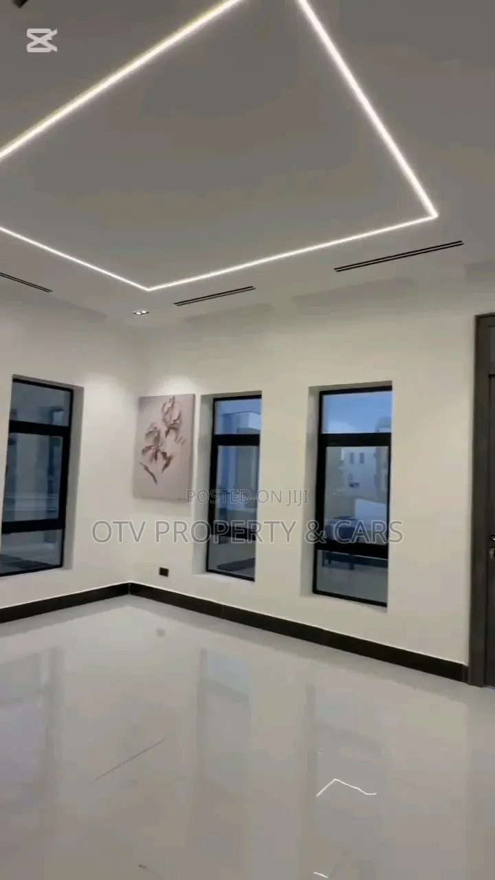 6bdrm Duplex in Asokoro for sale