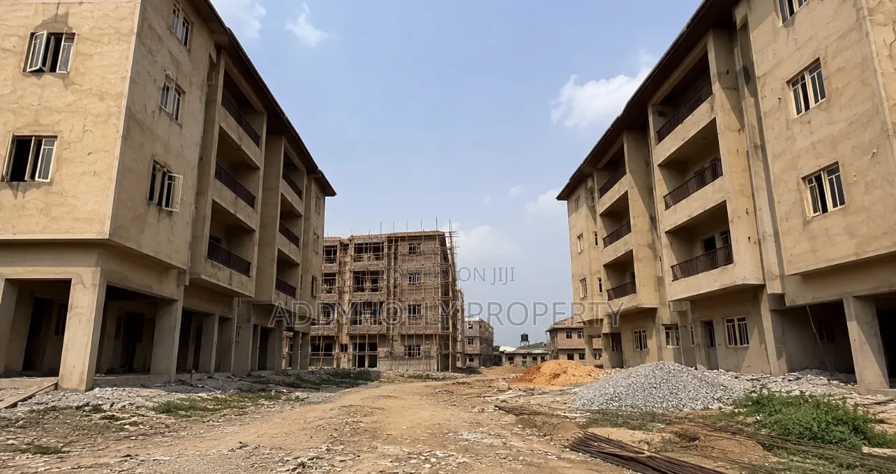 2bdrm Apartment in Okota for sale