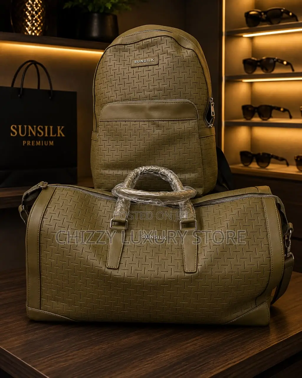 Sunsilk Quality Luxury Genuine Leather Duffle Bag/Backpack