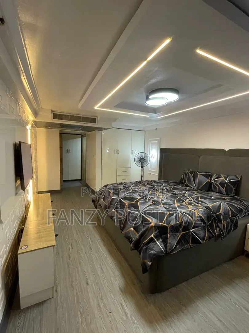 Golden Tulip Apartment