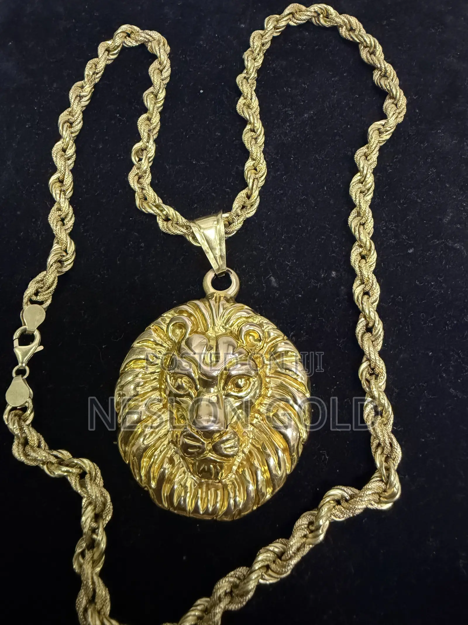 ITALY 750 Tested 18karat Solid Gold Necklace