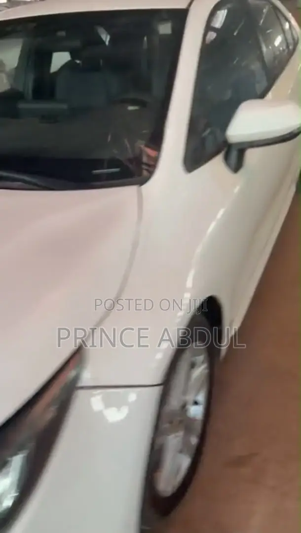 Toyota Corolla 2021 White