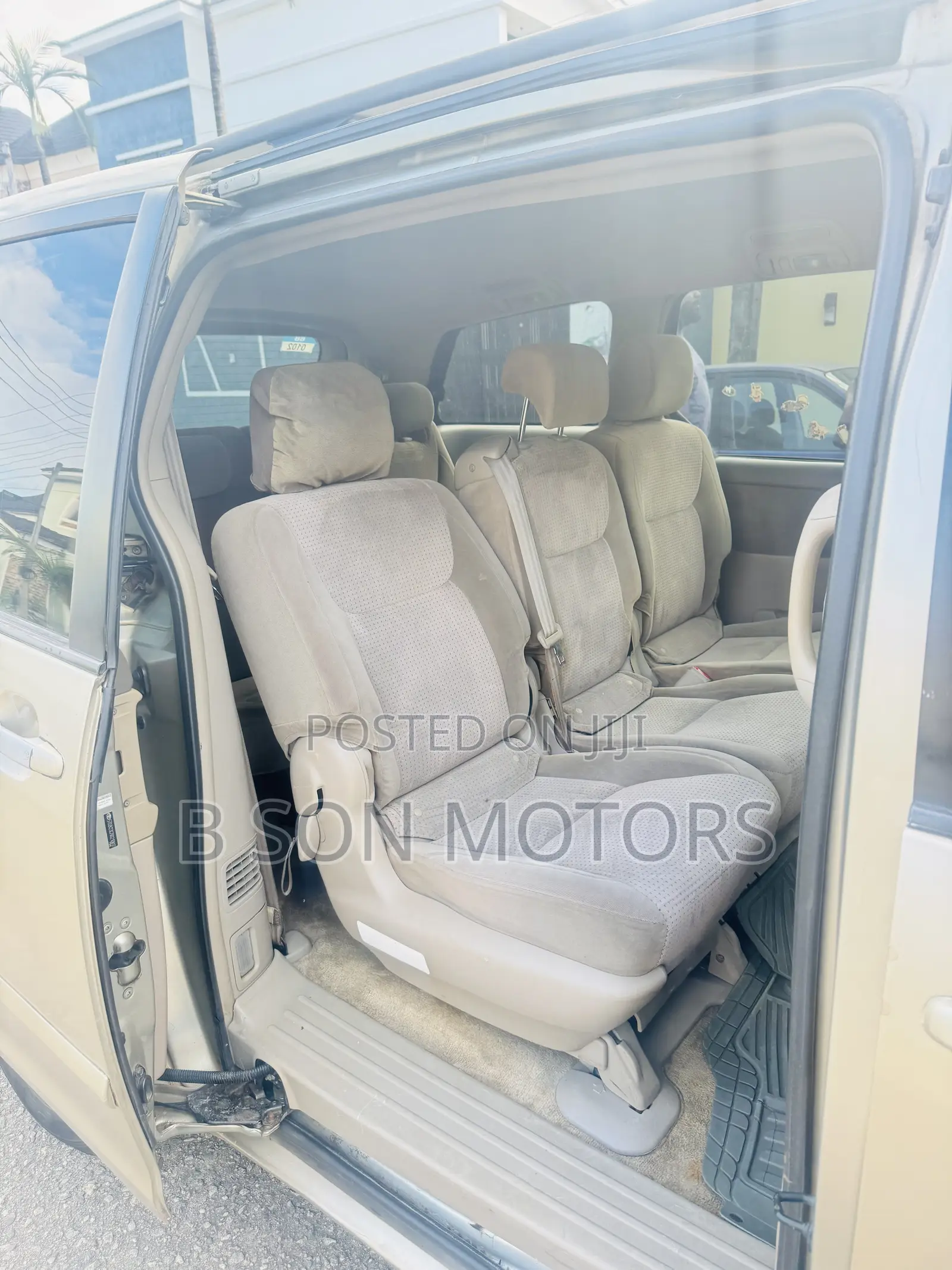 Toyota Sienna LE AWD 2008 Gold