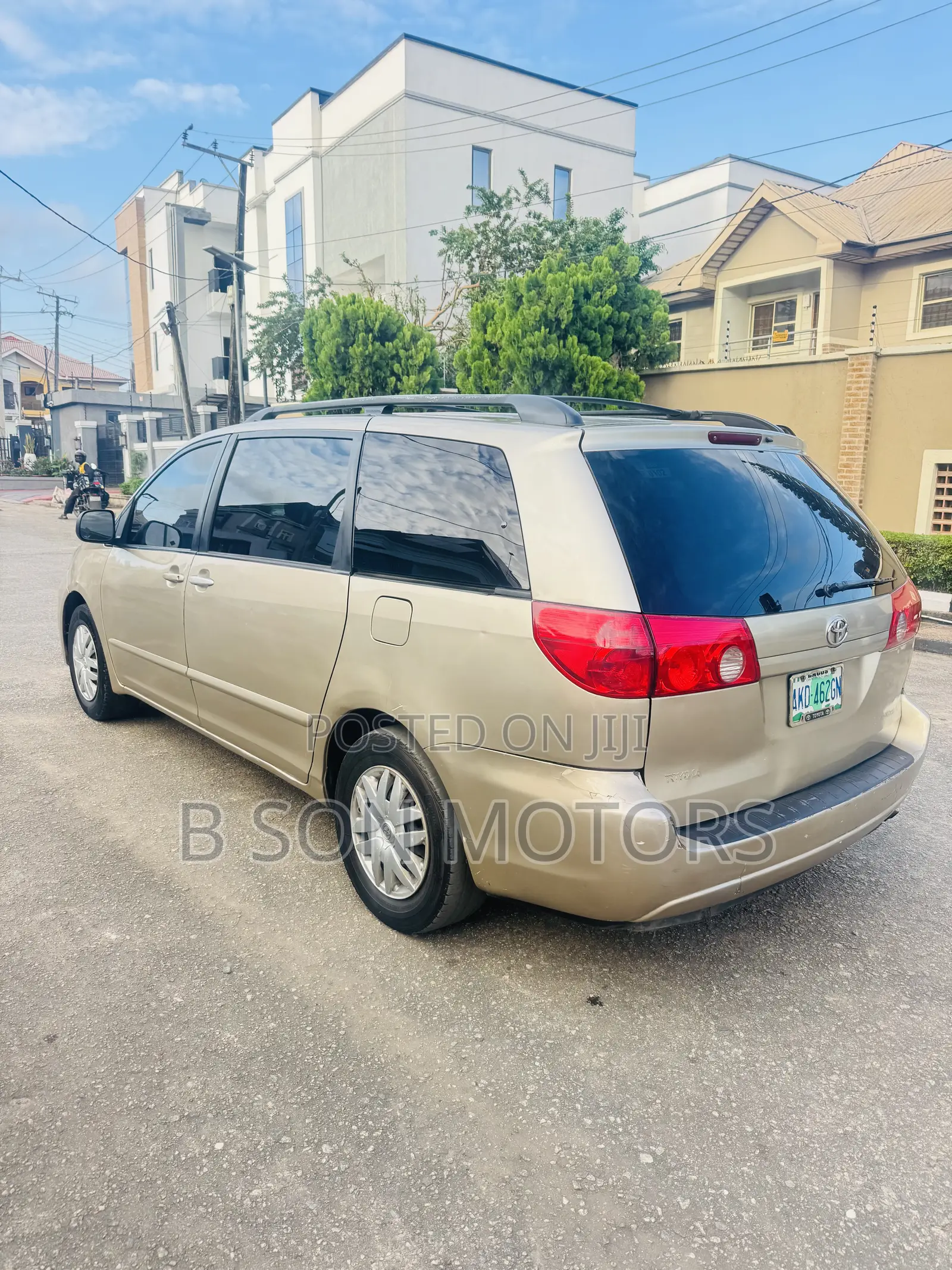 Toyota Sienna LE AWD 2008 Gold