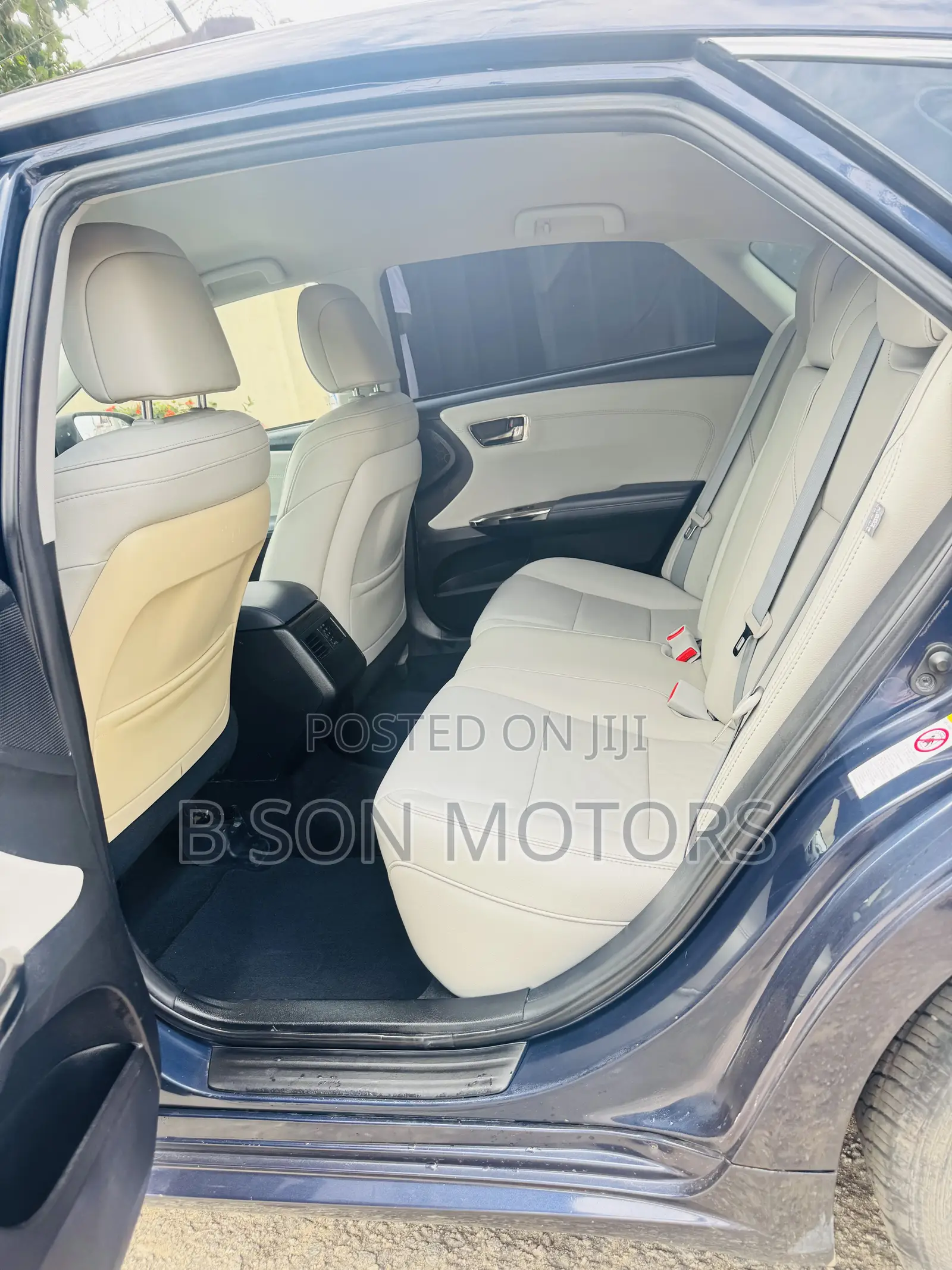 Toyota Avalon XLE 4dr Sedan (3.5L 6cyl 6A) 2014 Blue