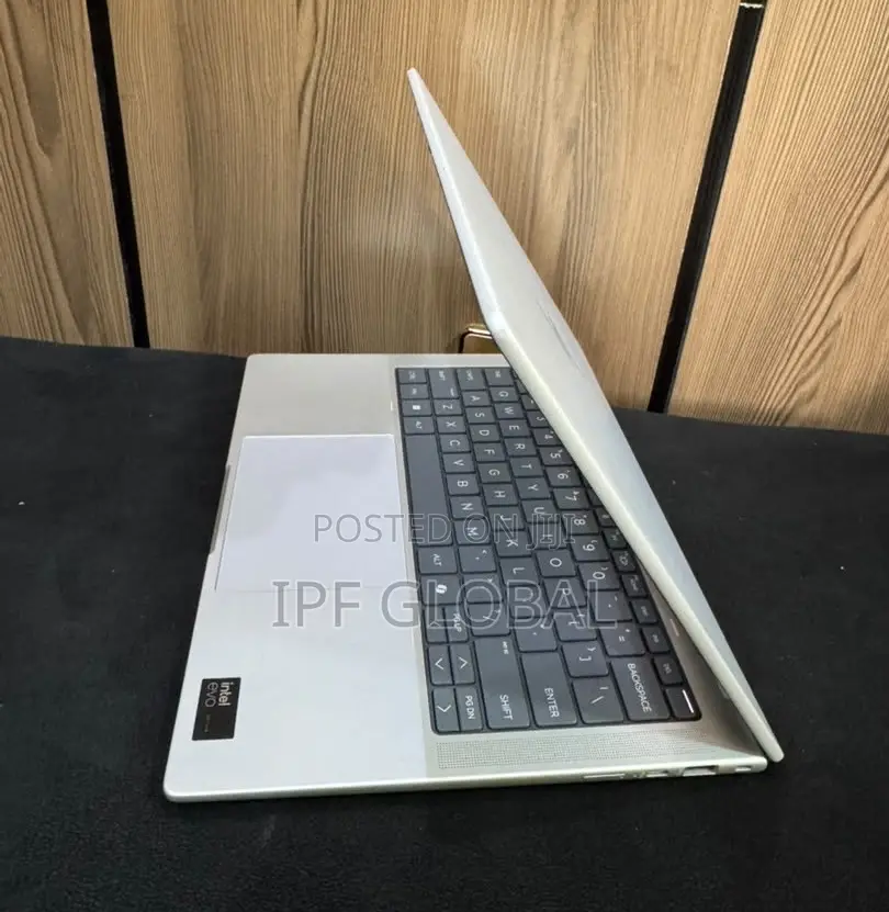 Laptop HP EliteBook X360 1040 G11 32GB Intel Core Ultra 7 SSD 512GB