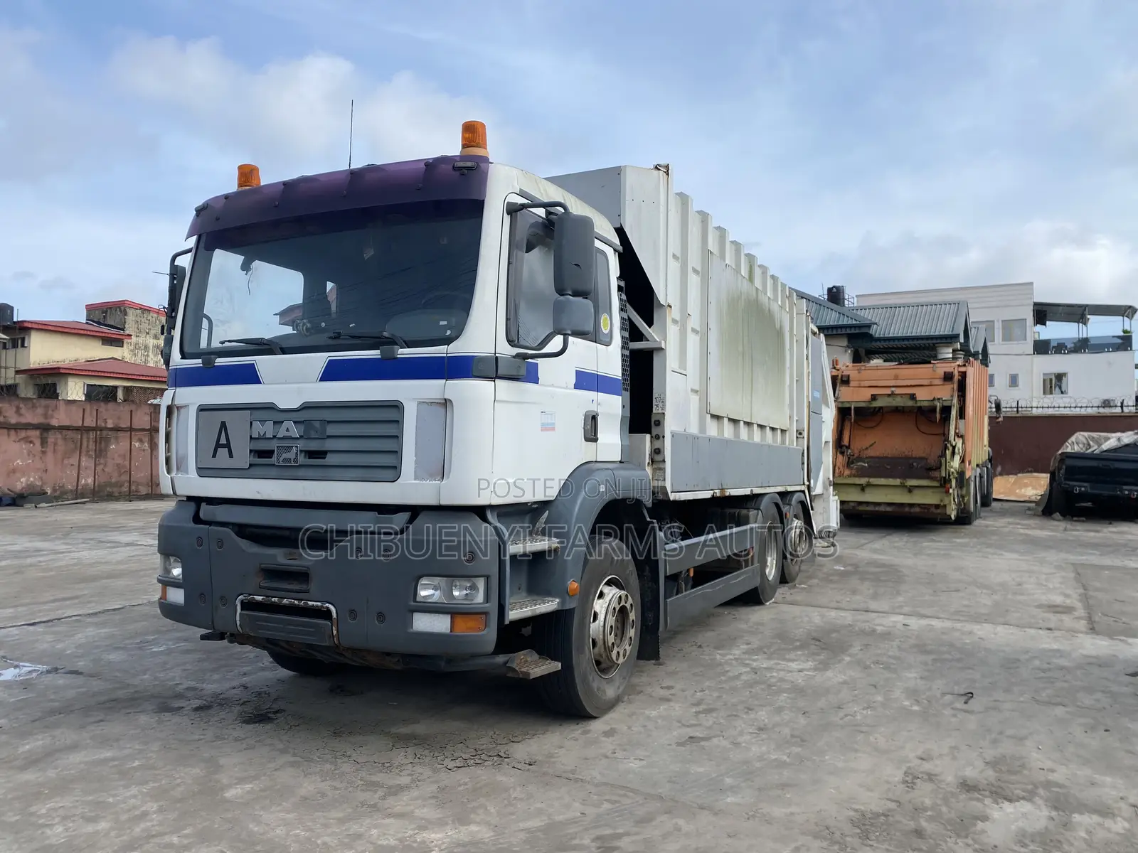 Garage Truck