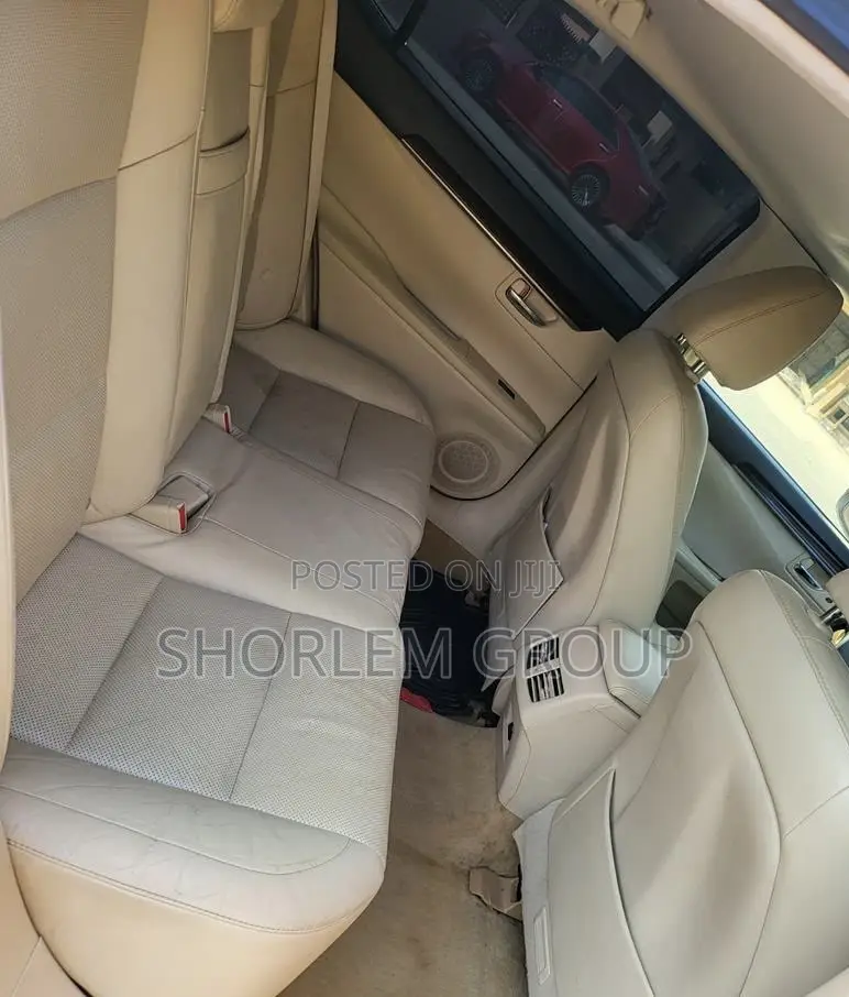 Lexus ES 2013 Red