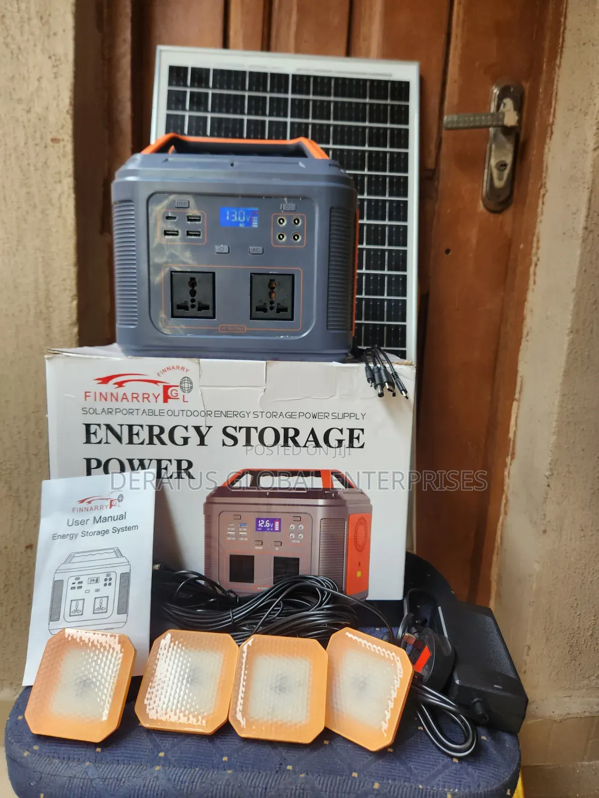 350W Portable Electricity Backup With Solar Panel