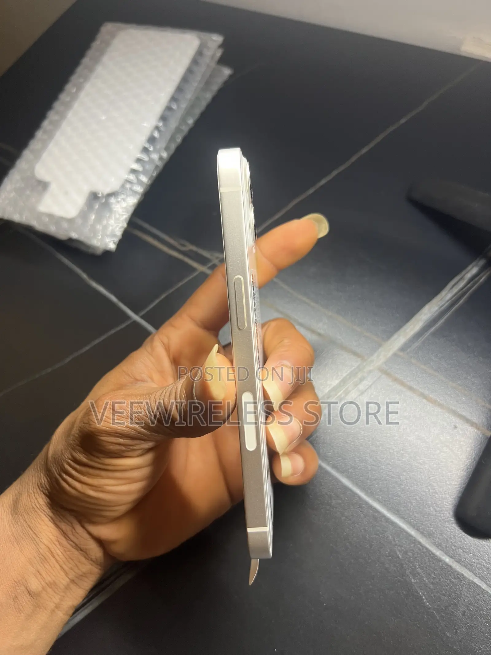 Apple iPhone 13 128 GB White
