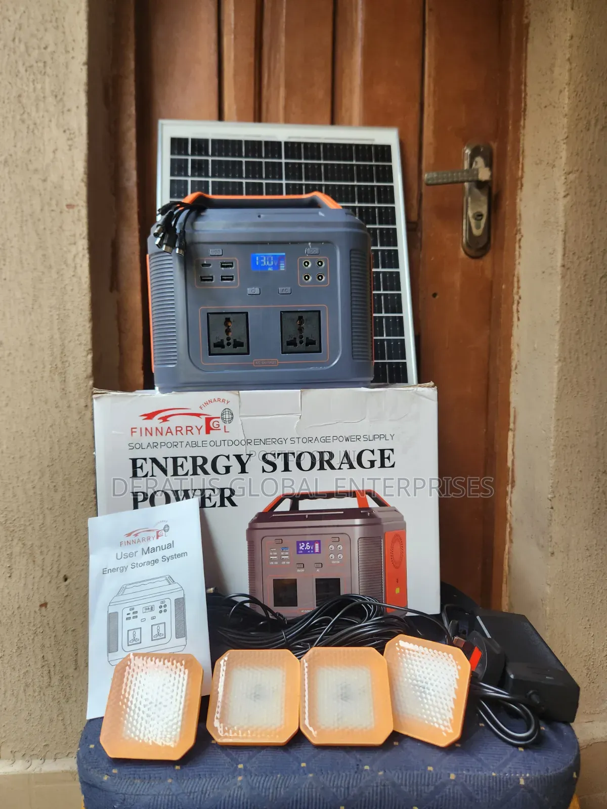 350W Rechargeable Power Station With Solar Panel