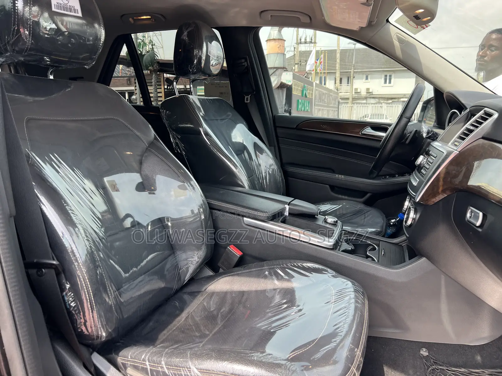 Mercedes-Benz M Class ML350 4dr SUV (3.5L 6cyl 7A) 2014 Black