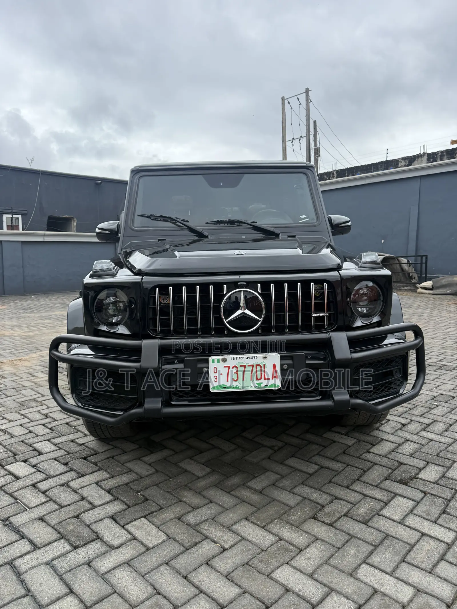 Mercedes-Benz G-Class Base G 63 AMG AWD 2013 Black