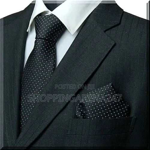 Men's Classic Dotted Tie