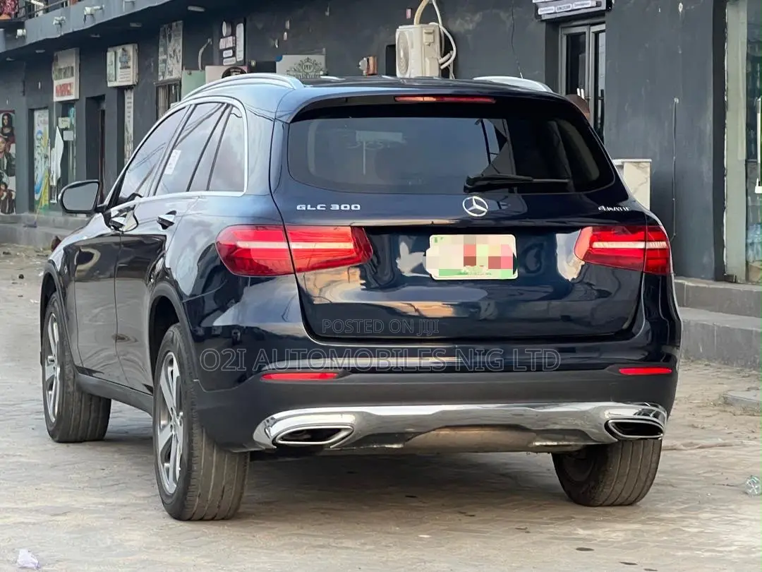 Mercedes-Benz GLC-Class 2019 Blue