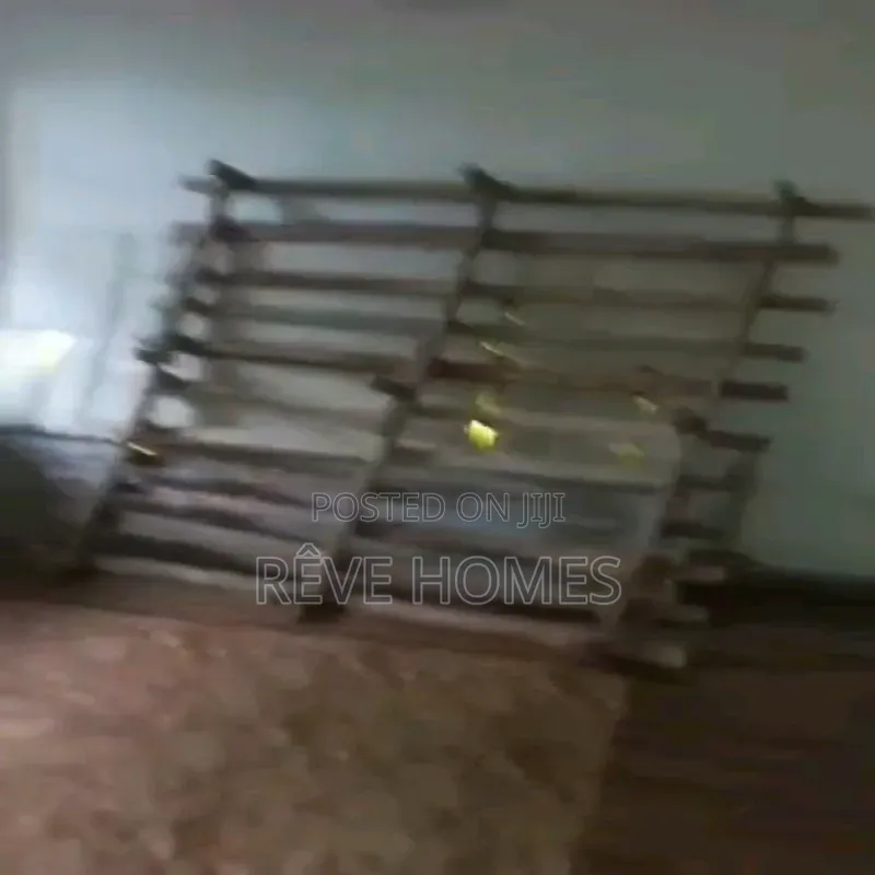 Mini Flat in Adekunle for rent