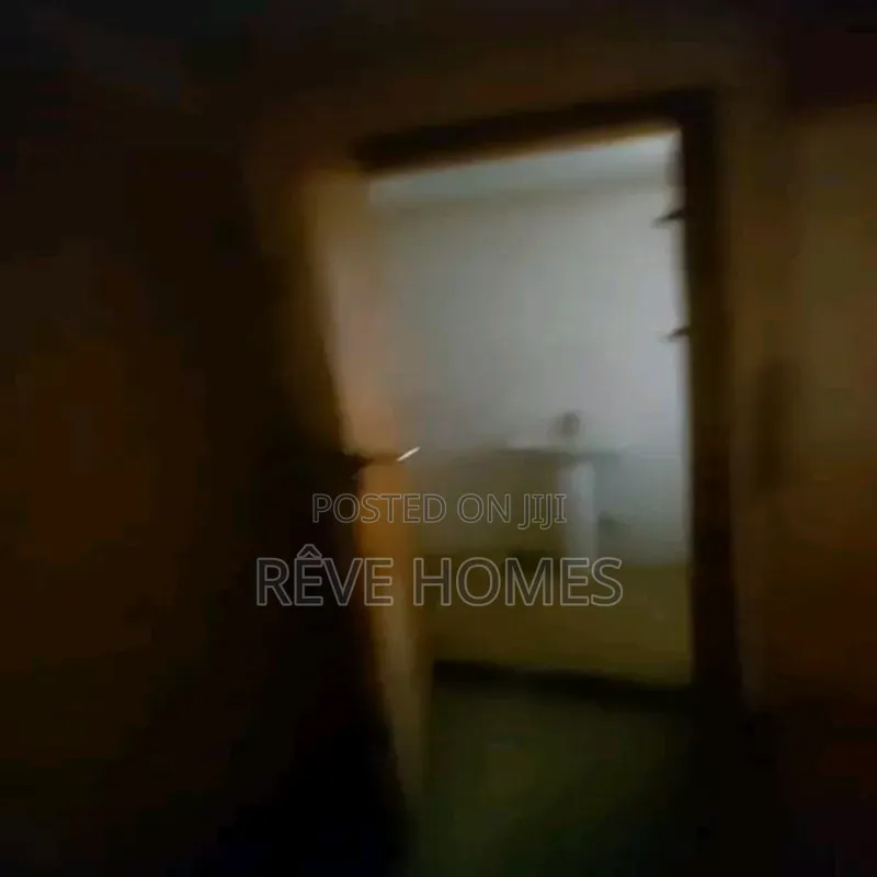 Studio Apartment in Adekunle for rent