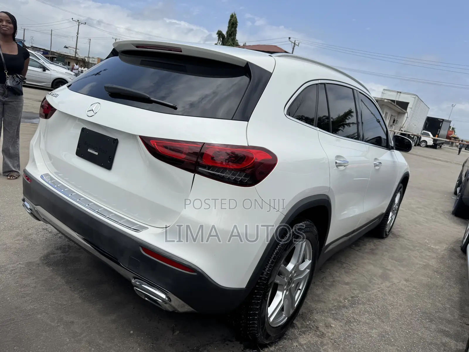 Mercedes-Benz GLA 250 2022 White