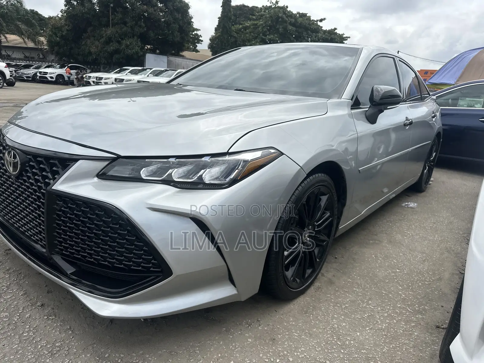 Toyota Avalon 2021 Silver