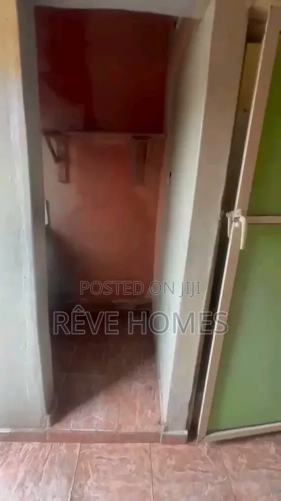 Studio Apartment in Bariga / Shomolu for rent