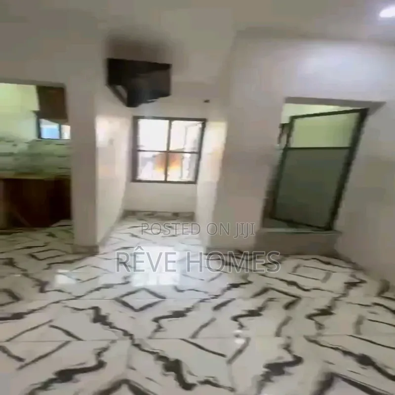 Studio Apartment in Shomolu / Shomolu for rent