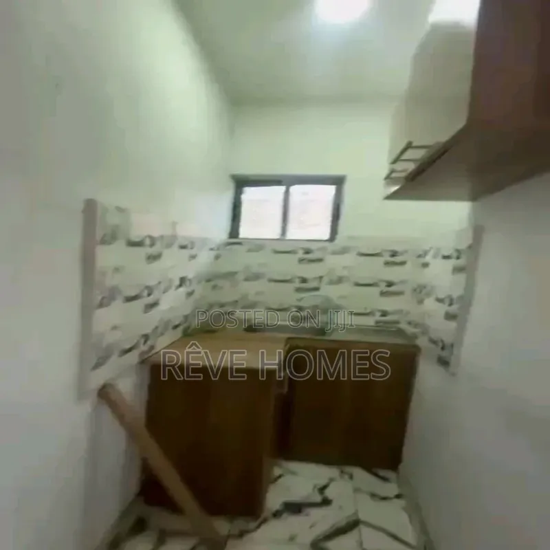 Studio Apartment in Shomolu / Shomolu for rent