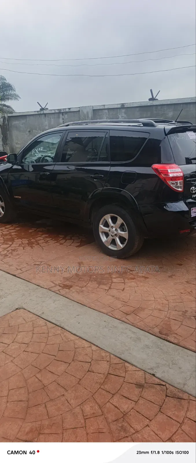 Toyota RAV4 2011 Black